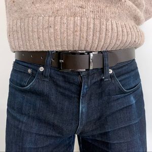 Express Reversible Black Brown Leather Belt 39" Classic Business Casual Wedding